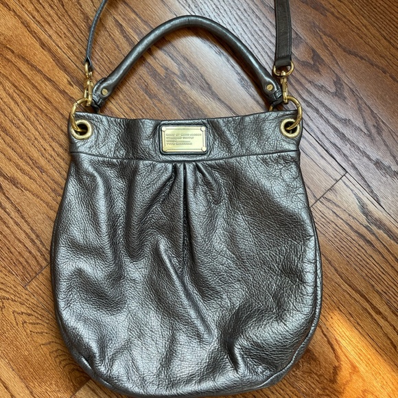 Limited Edition Marc by Marc Jacobs Metallic Grey Leather Classic Q Hillier Hobo - Picture 2 of 6